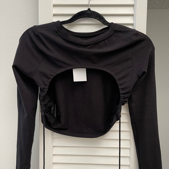 Open Back Top - Picture 3 of 4